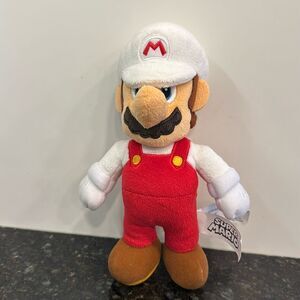 2021 Super Mario Stuffed Plush Figure White Hat Red Overalls Nintendo